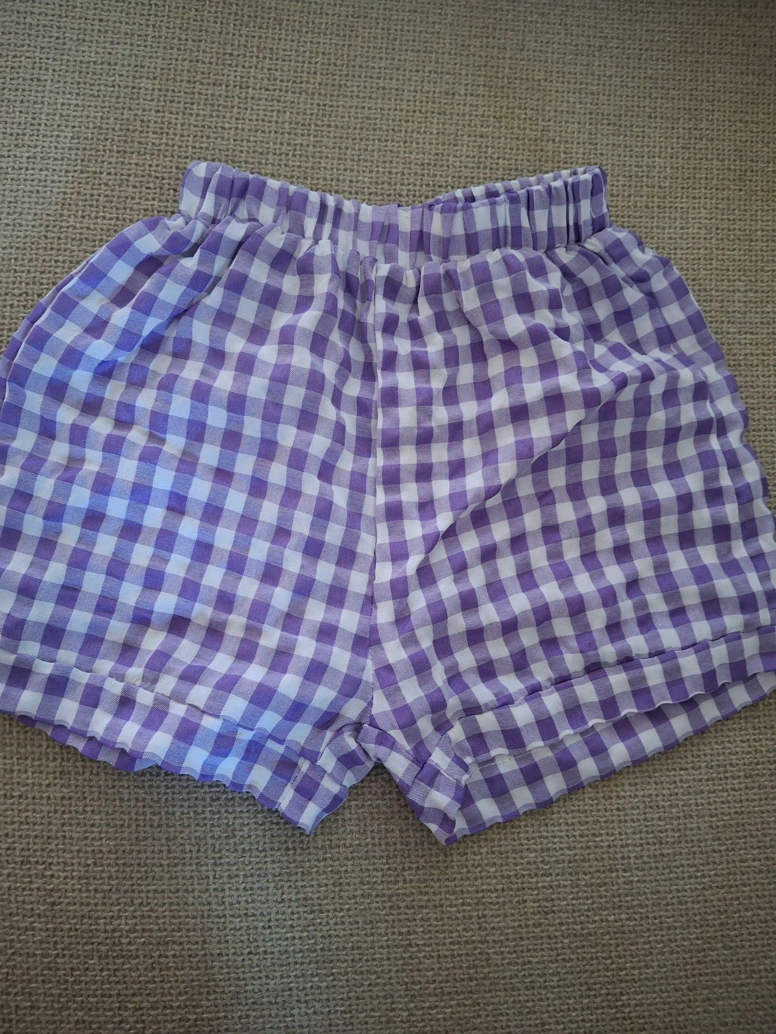 Summer girl set White ruffled top with English embroidery and purple gingham plaid shorts size 4 years – photo 7